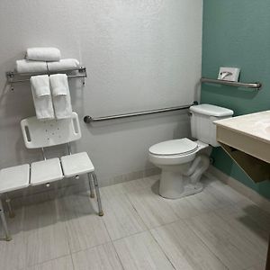 King Room Mobility accessible